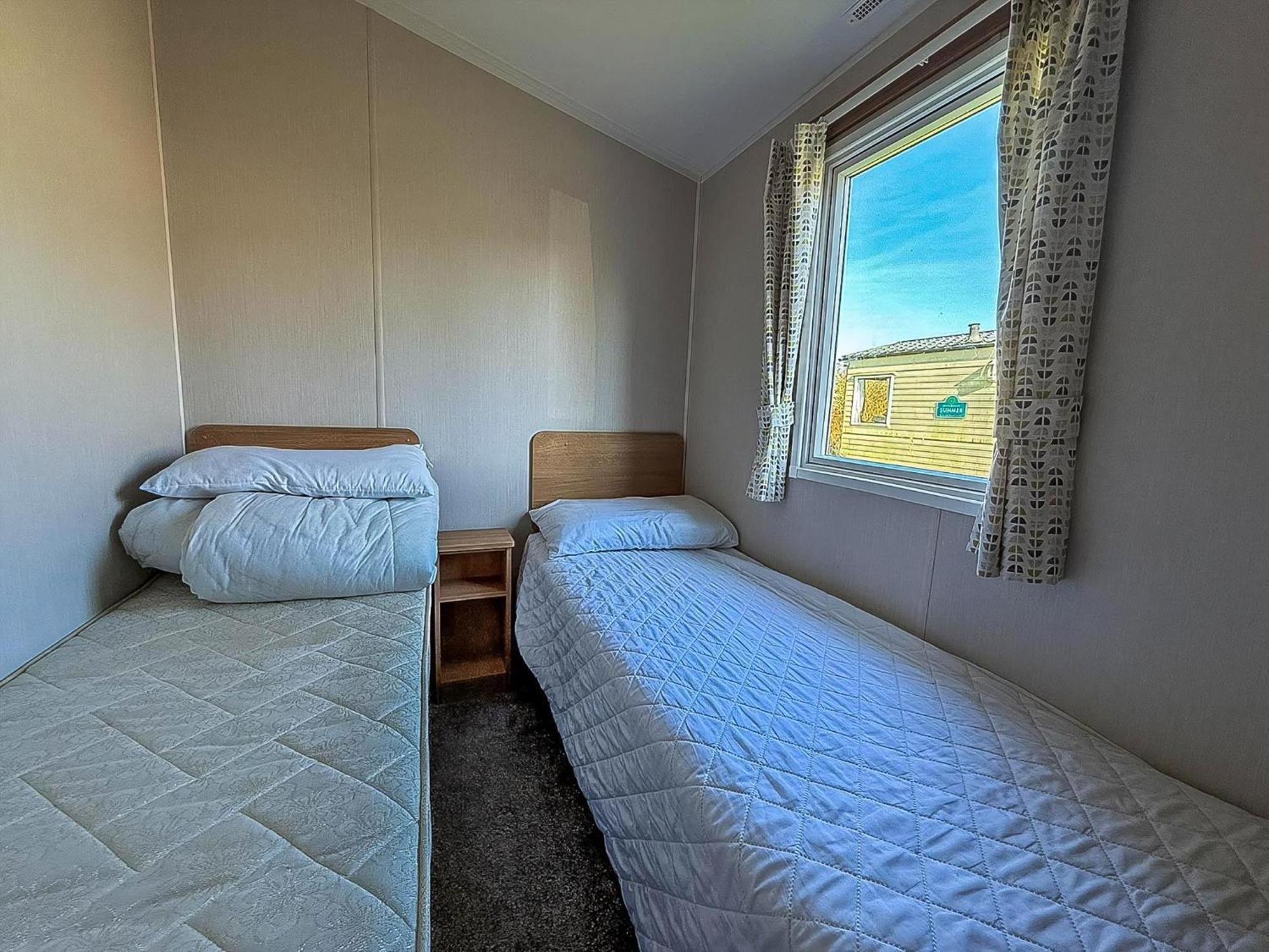Lovely 8 Berth Caravan In Southview Holiday Park, Ref 33042Tc Skegness Zewnętrze zdjęcie