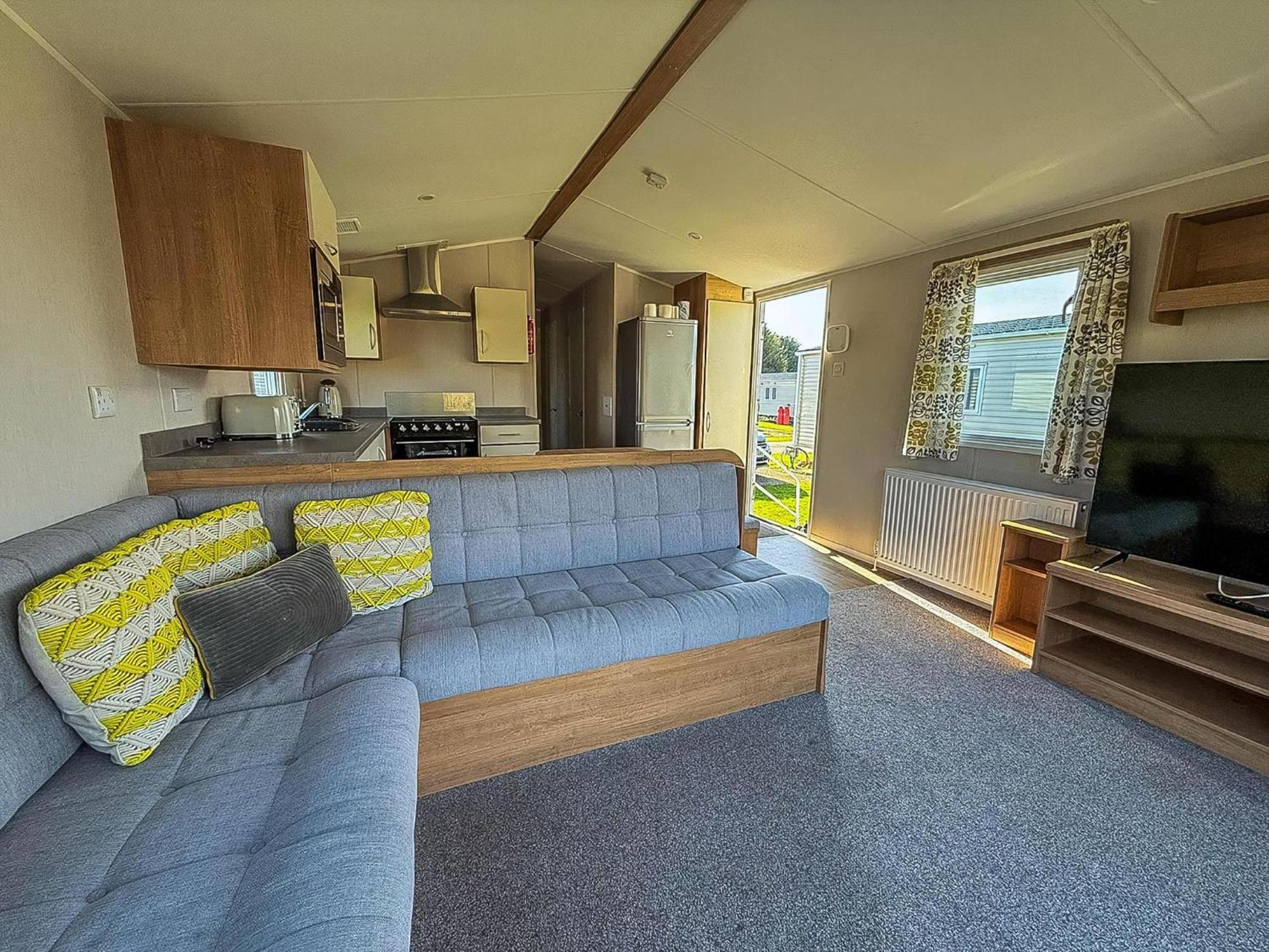 Lovely 8 Berth Caravan In Southview Holiday Park, Ref 33042Tc Skegness Zewnętrze zdjęcie